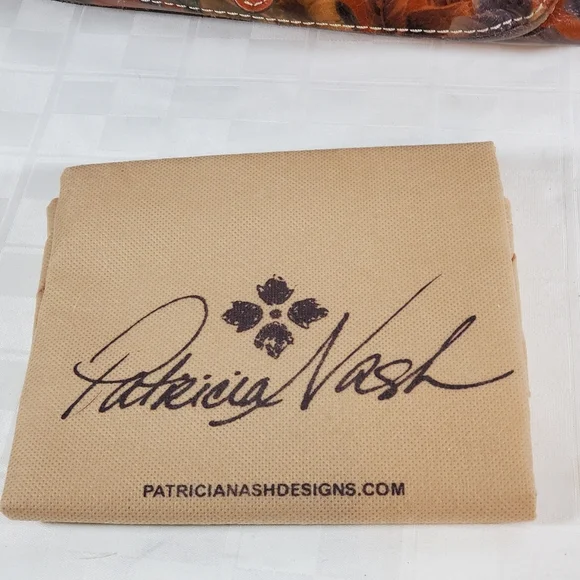 Patricia Nash Floral Bolsena Bag - Picture 4 of 12